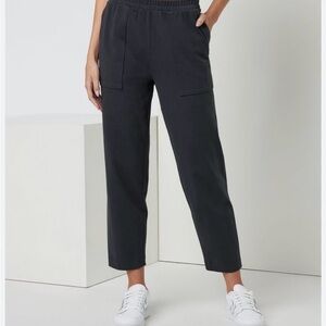 Vuori Women's Charcoal Ankle Pants